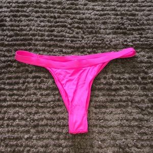 Thong bikini bottoms